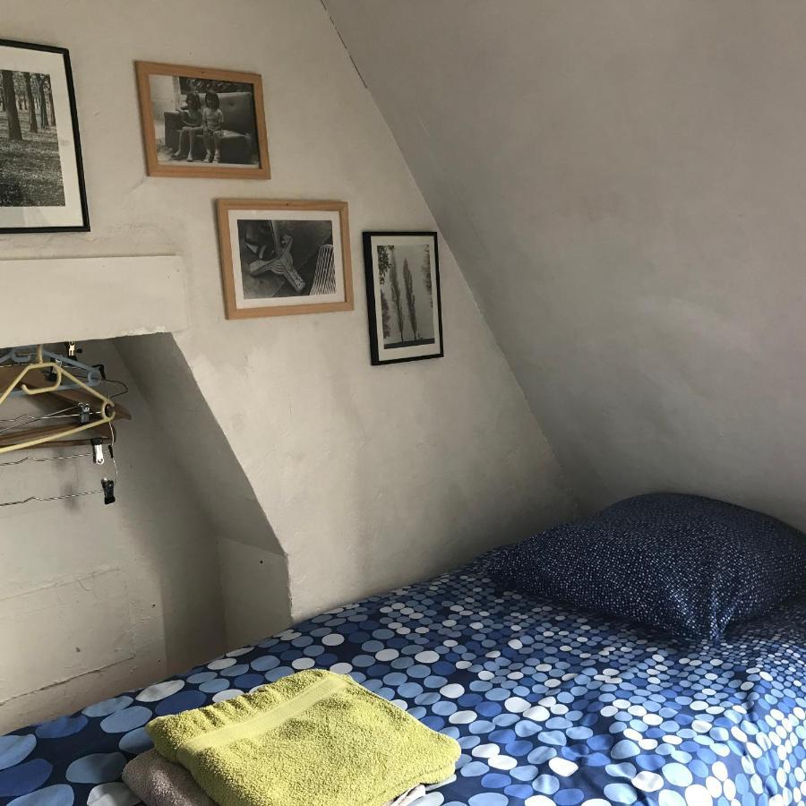 Studette Marais Musee Picasso Parigi Esterno foto