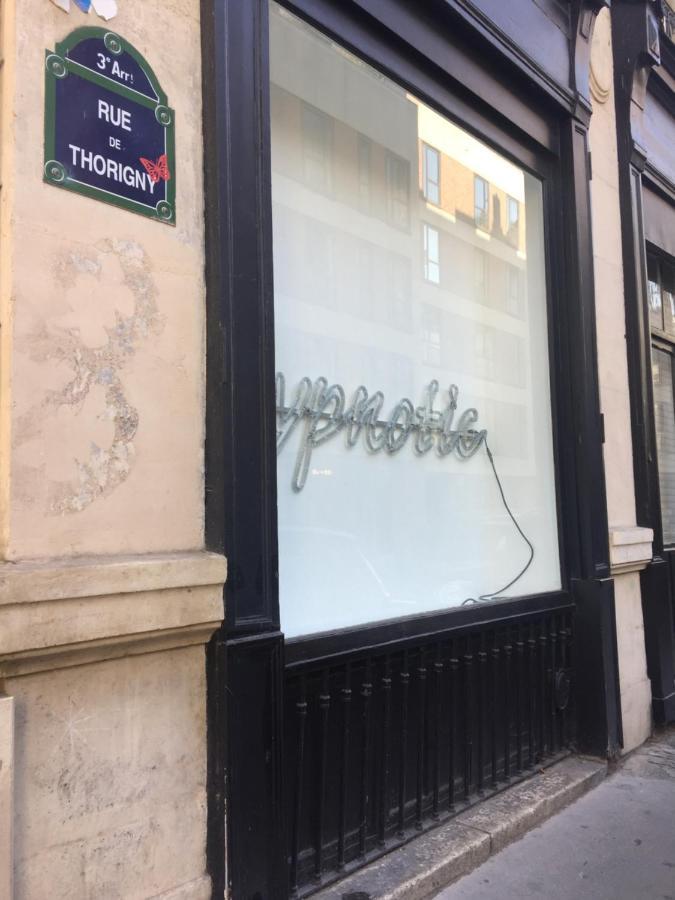 Studette Marais Musee Picasso Parigi Esterno foto